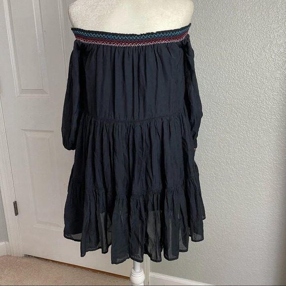 Free People Sunbeams Black Embroidered Off Shoulder BohoFestival Minidress Sz XS - Picture 8 of 12